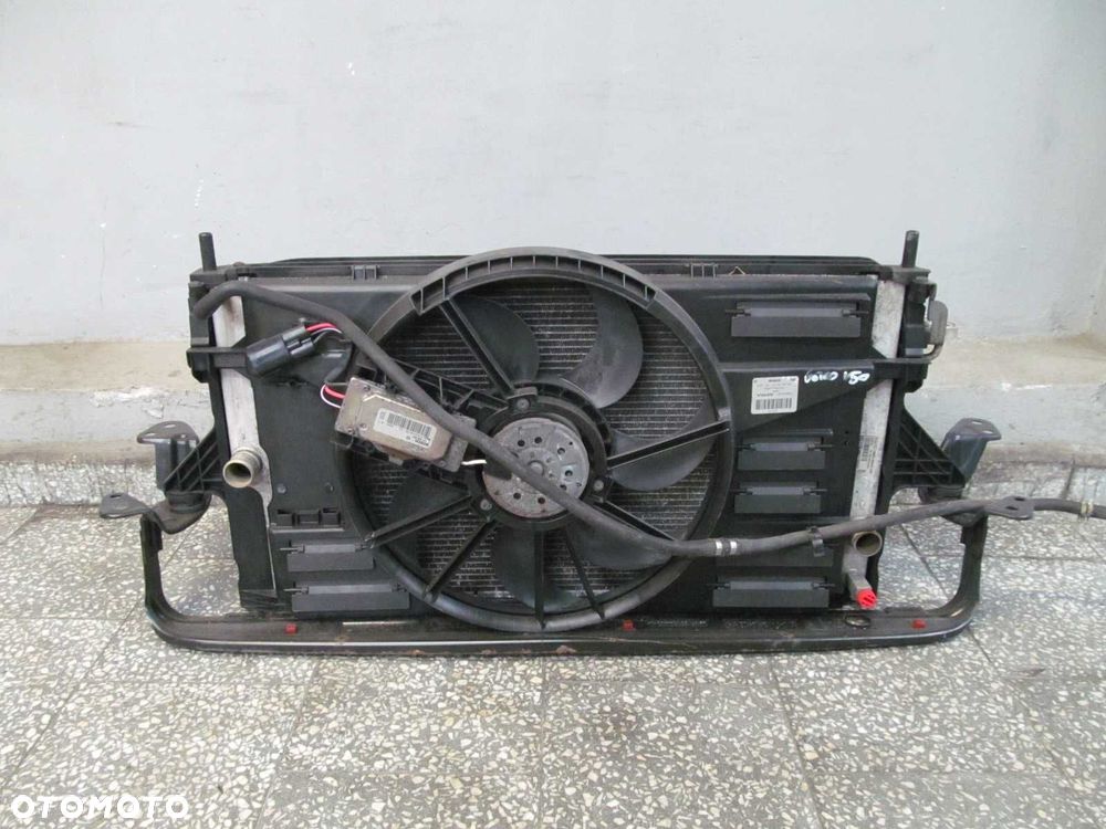 VOLVO S40 V50 C70 2.4 i CHLODNICE WENTYLATORY 3M51-8005-DB 04-12 - 4