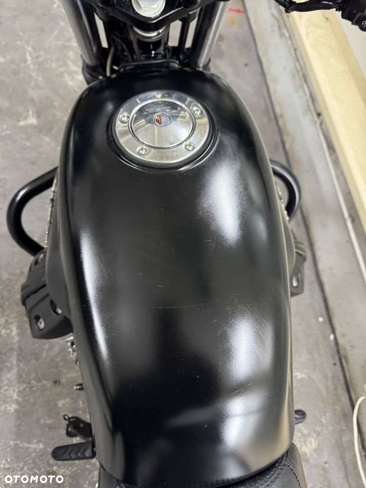 Moto Guzzi V7 - 18
