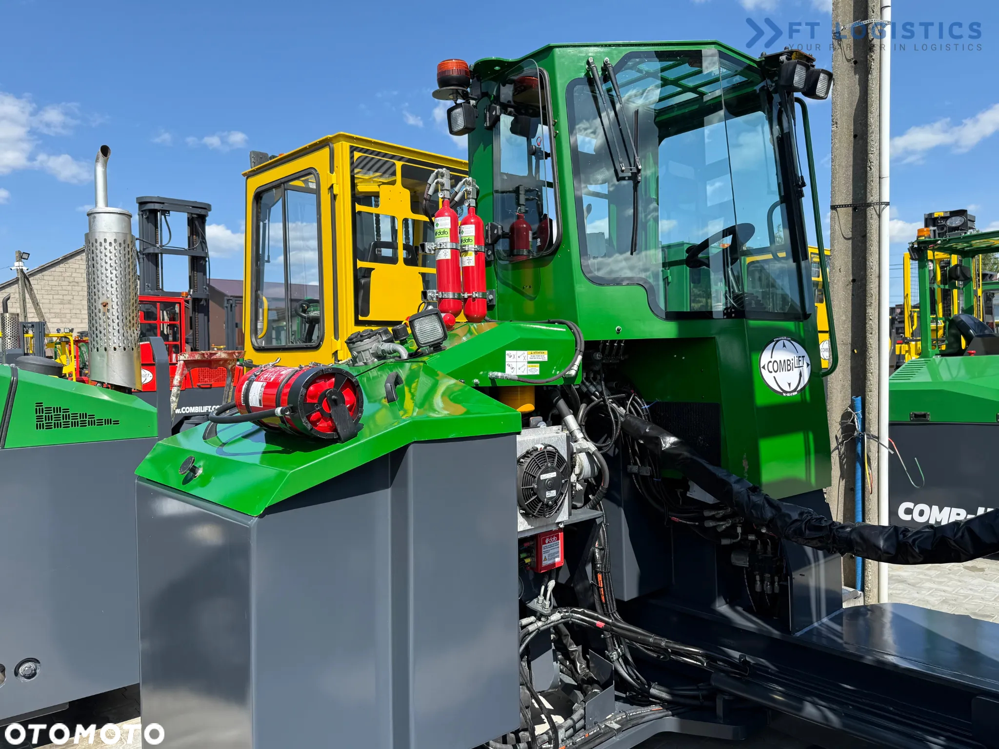 Combilift C5000E / ELEKTRYCZNY / TRIPLEX 8300MM / WOLNY SKOK / SZEROKI POZYCJONER / PRZESUW WIDEŁ / BATERIA JAK NOW - 19