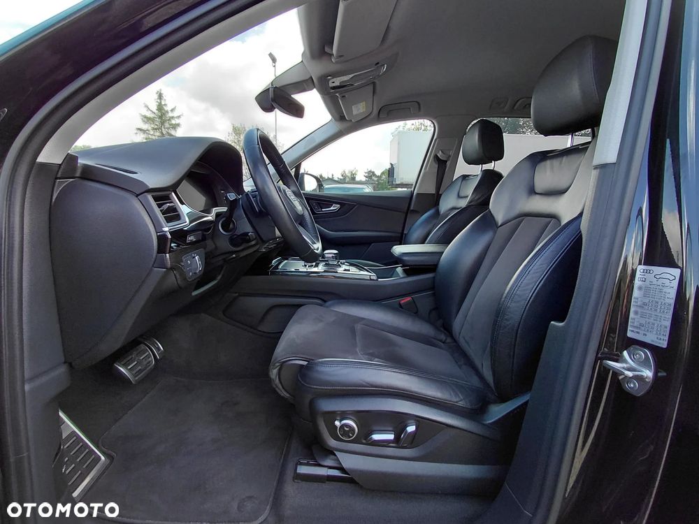 Audi Q7 50 TDI mHEV Quattro S Line Tiptr - 5