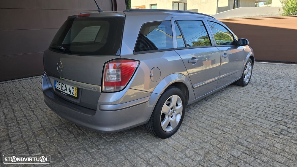 Opel Astra 1.3 CDTi Enjoy EcoFLEX - 3