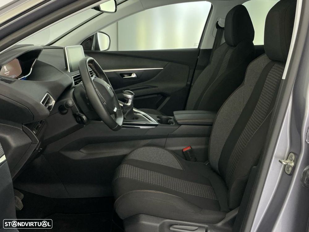 Peugeot 3008 1.2 PureTech Active - 11
