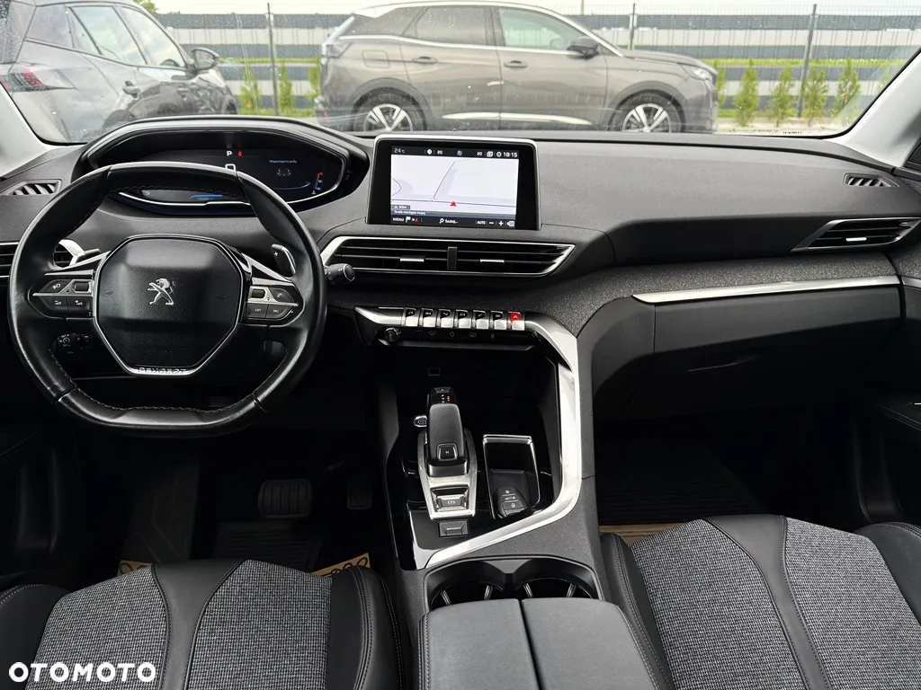 Peugeot 3008 BlueHDi 130 Stop & Start EAT8 Allure - 16