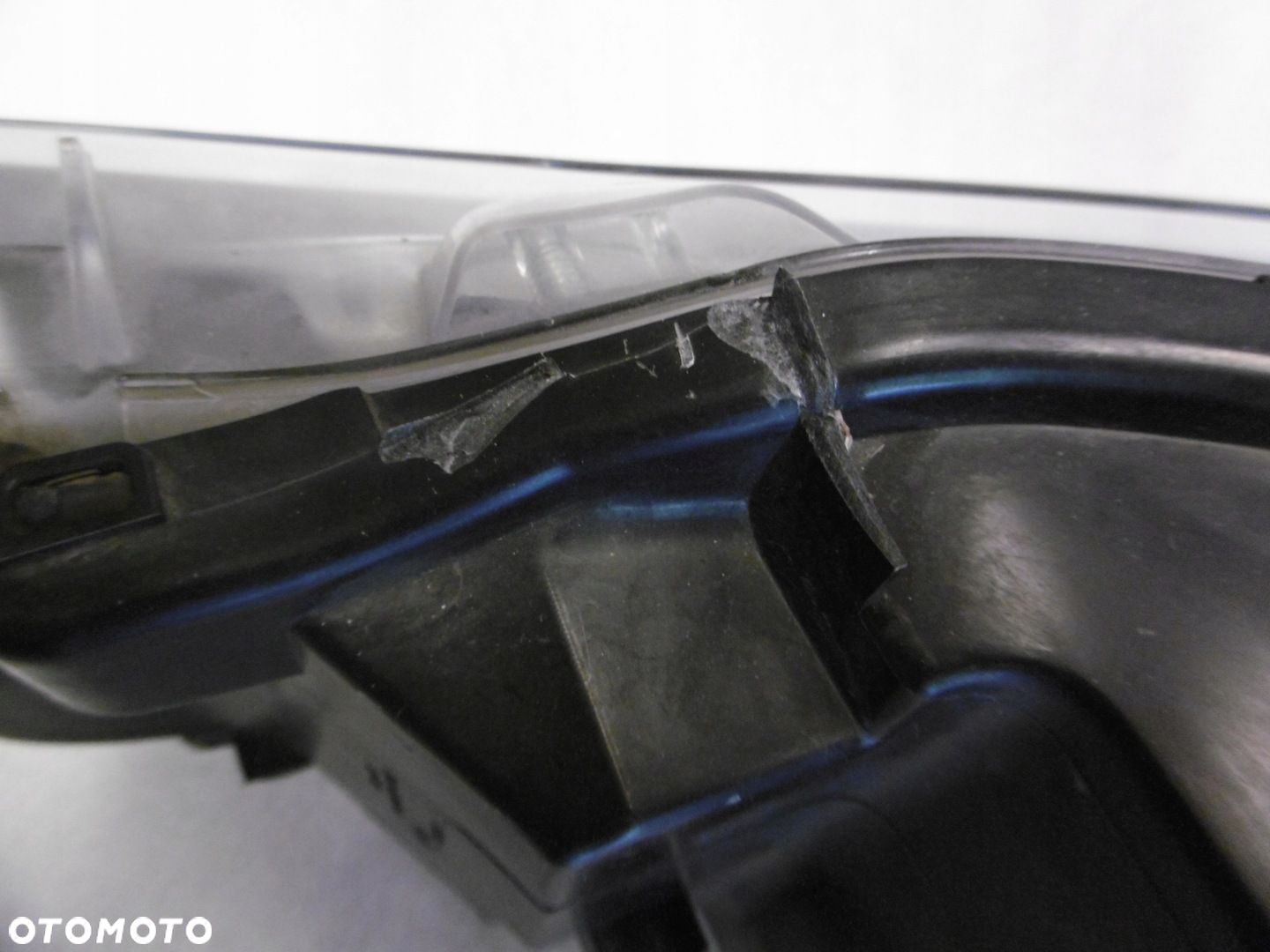 BMW 3 F30, F31 - lampa przednia prawa BIXENON - 13