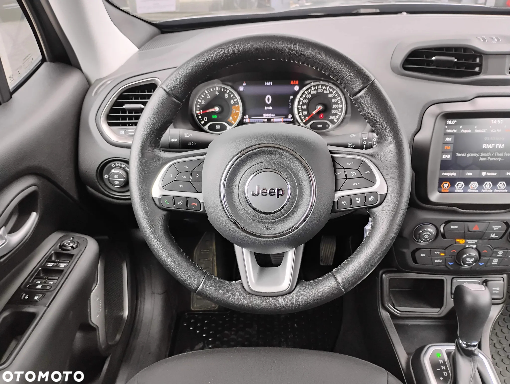 Jeep Renegade 1.5 T4 mHEV Limited FWD S&S DCT - 17