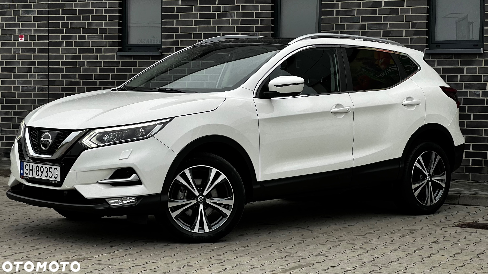 Nissan Qashqai 1.6 DIG-T N-Connecta - 6