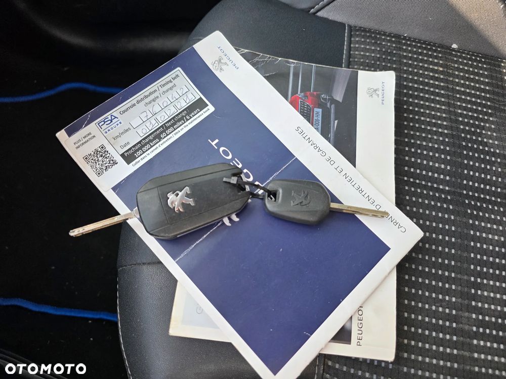 Peugeot 2008 PureTech 110 Stop&Start Allure - 18
