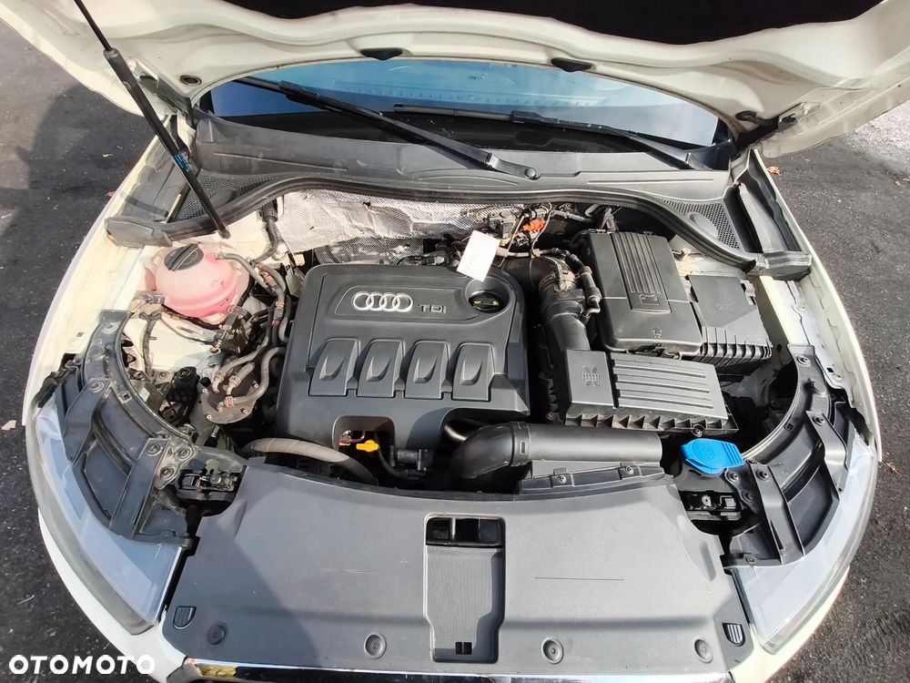 Audi Q3 2.0 TDI - 9