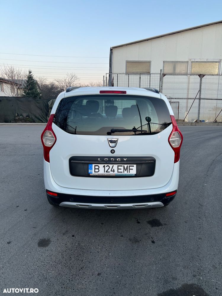 Dacia Lodgy 1.5 Blue dCi Stepway - 4