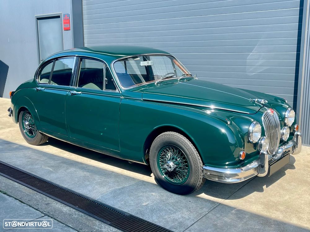 Jaguar MK II - 3