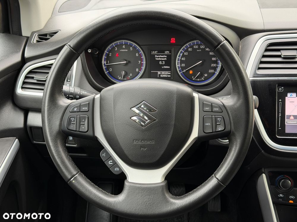 Suzuki SX4 S-Cross 1.4 T Premium - 19