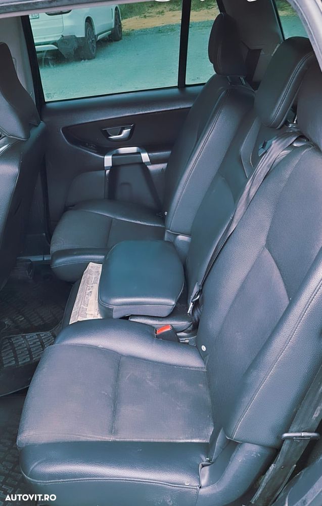 Volvo XC 90 D3 Geartronic Momentum - 8