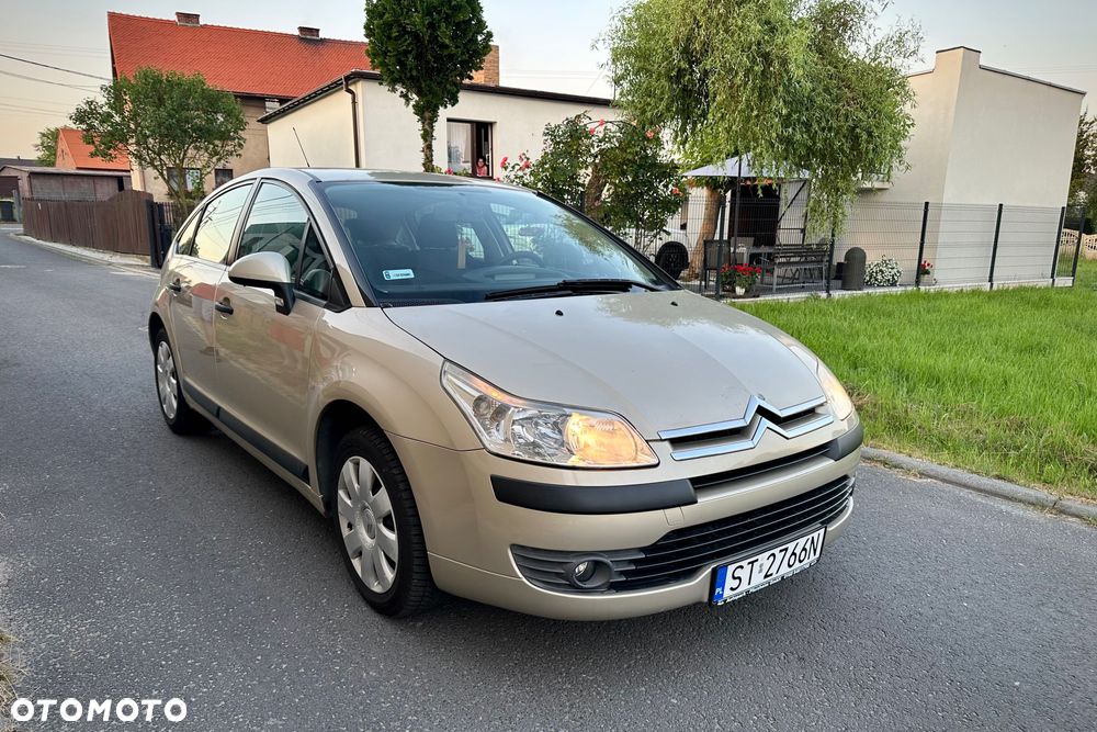 Citroën C4 - 1