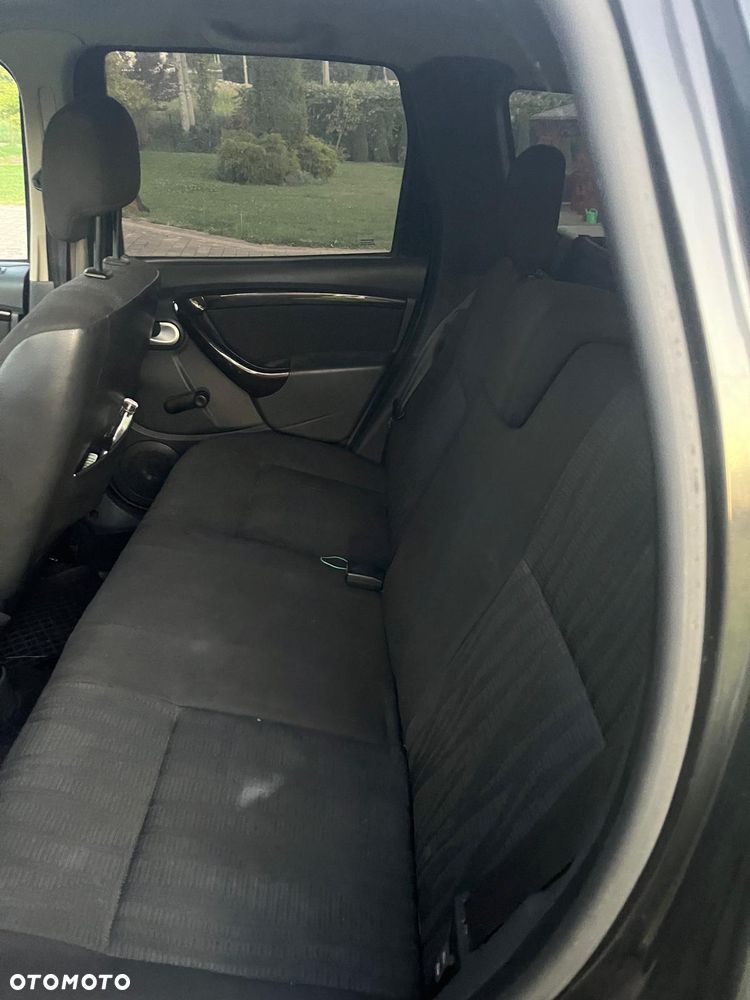 Dacia Duster 1.6 - 14