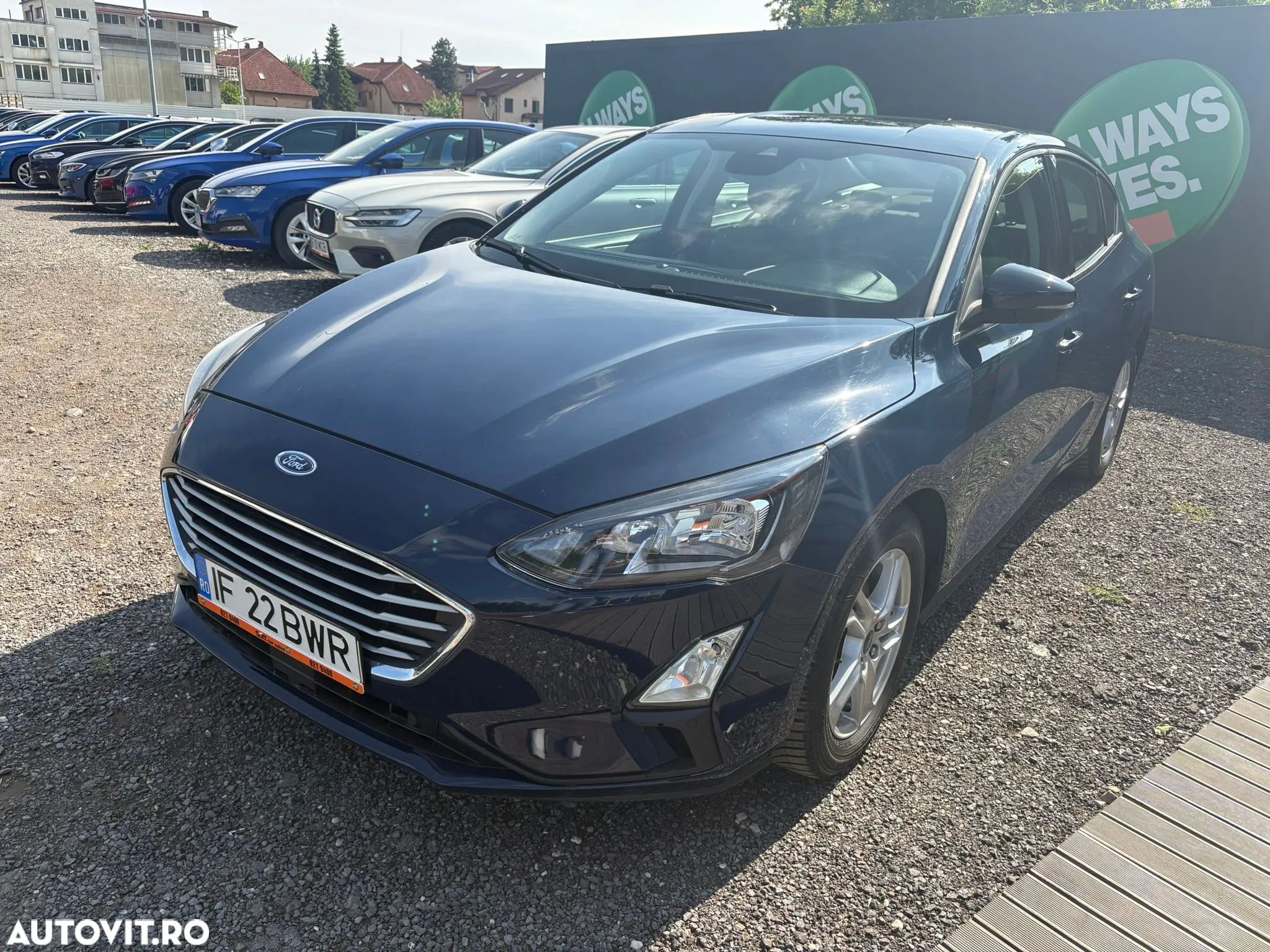 Ford Focus 1.0 EcoBoost Trend Edition - 1