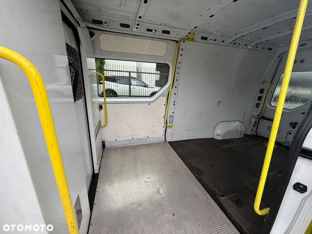 Renault Master - 12