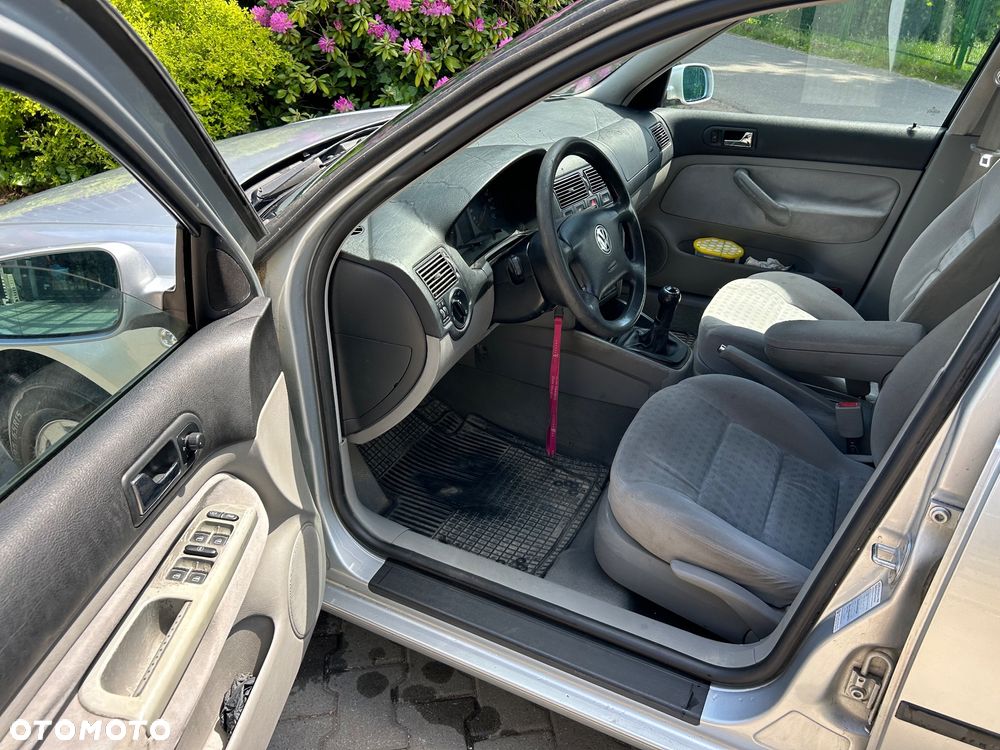 Volkswagen Golf 1.9 GL TDI - 8