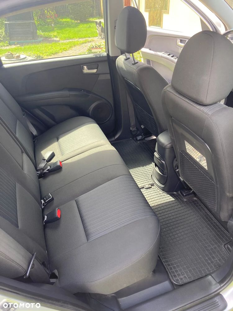 Kia Sportage 2.0 Tour 2WD - 12