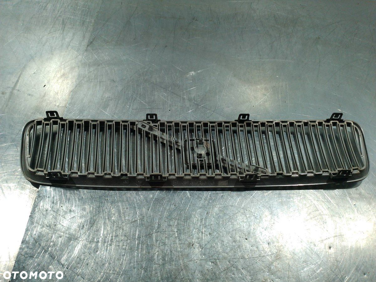 ATRAPA GRILL GRIL VOLVO V50 BPCS52901 464-46 - 3