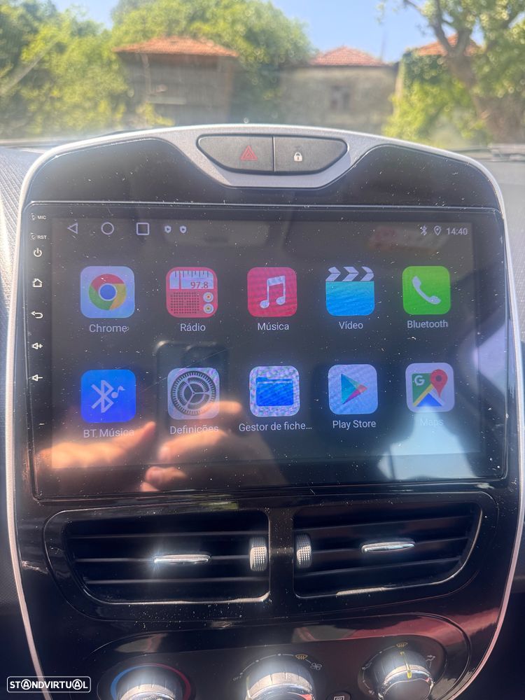 Renault Clio 1.2 SE Storia Confort - 8