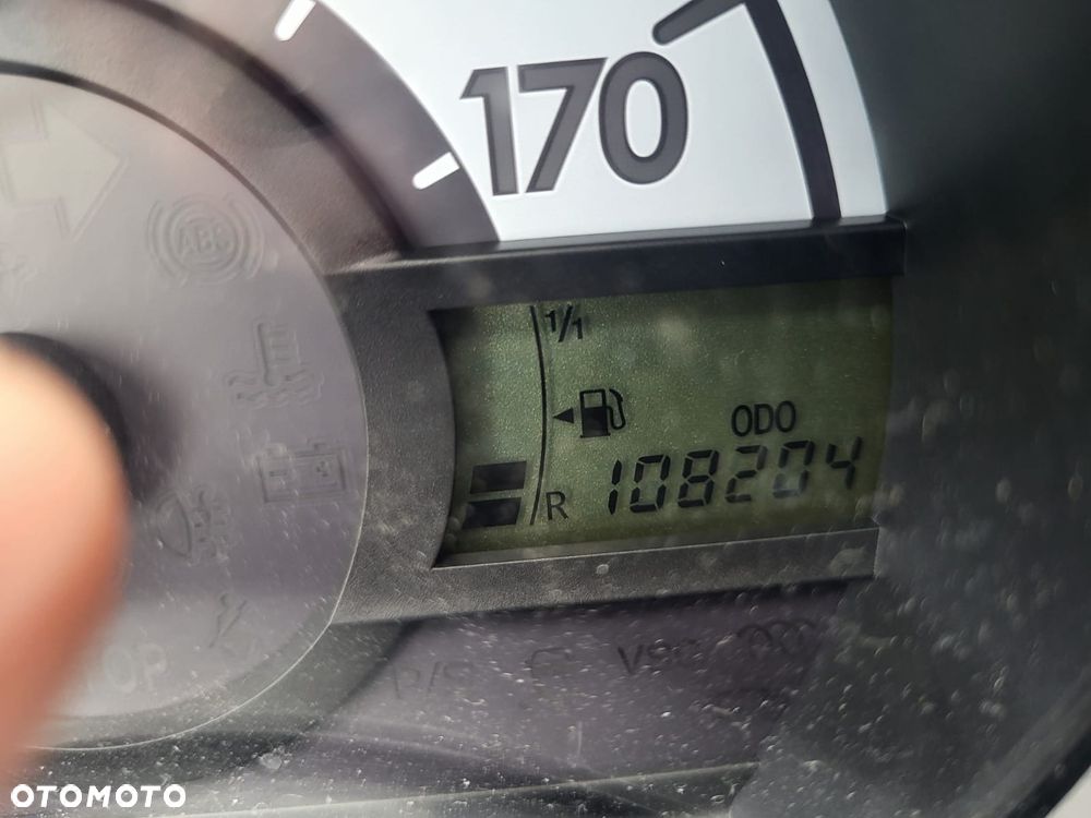 Peugeot 107 - 5