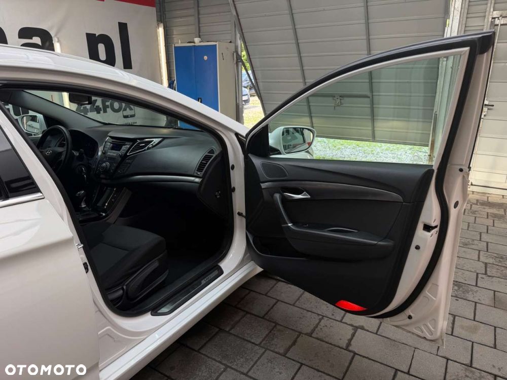 Hyundai i40 Kombi blue 1.7 CRDi Premium - 35