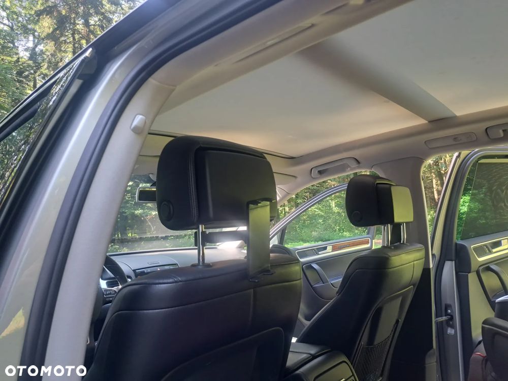 Volkswagen Touareg - 16