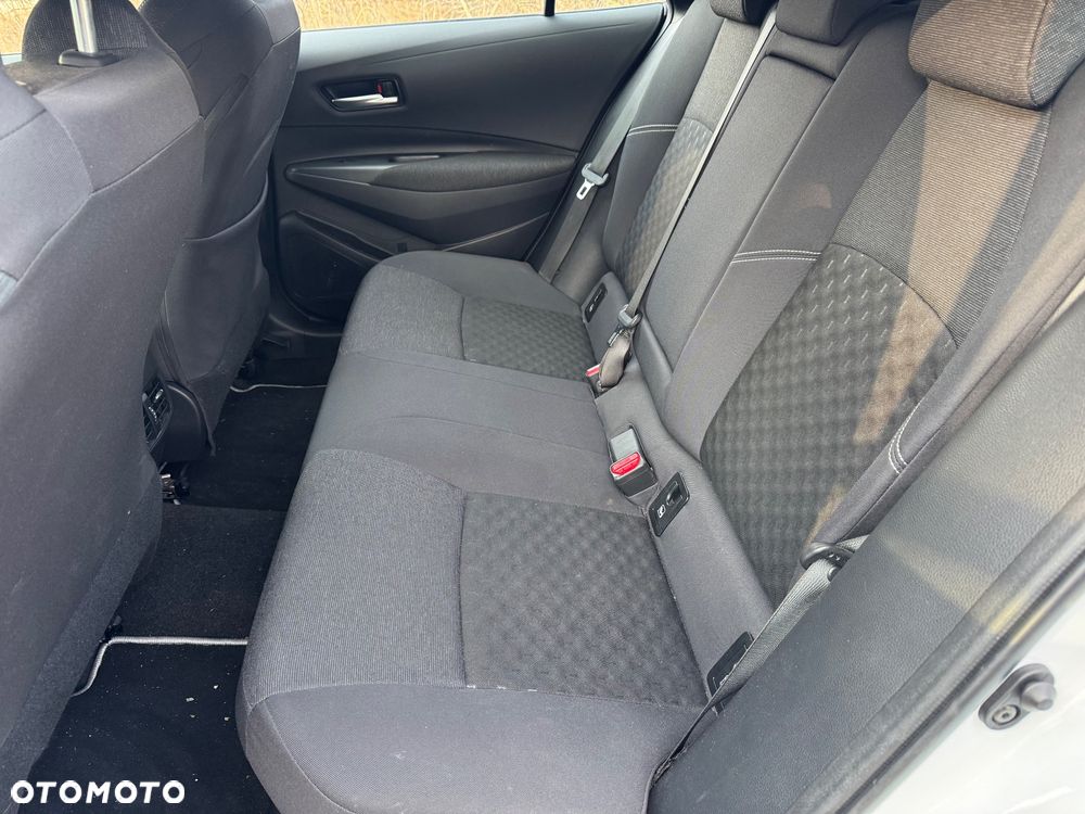 Toyota Corolla 1.8 Hybrid Comfort - 19