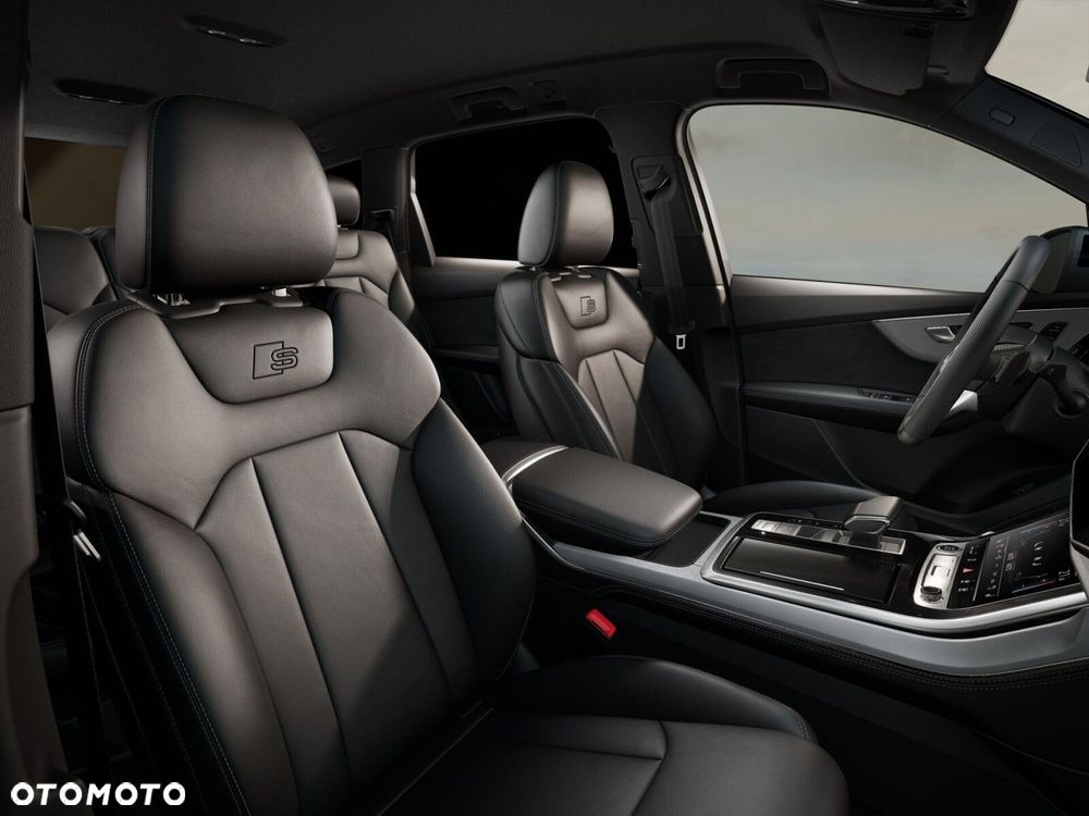 Audi Q7 - 7