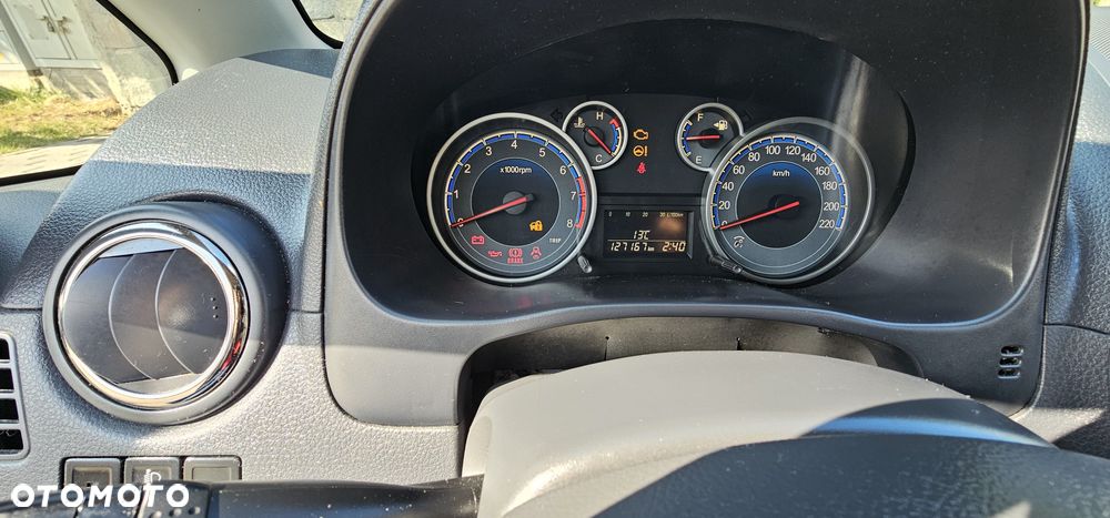 Suzuki SX4 1.6 Comfort - 8