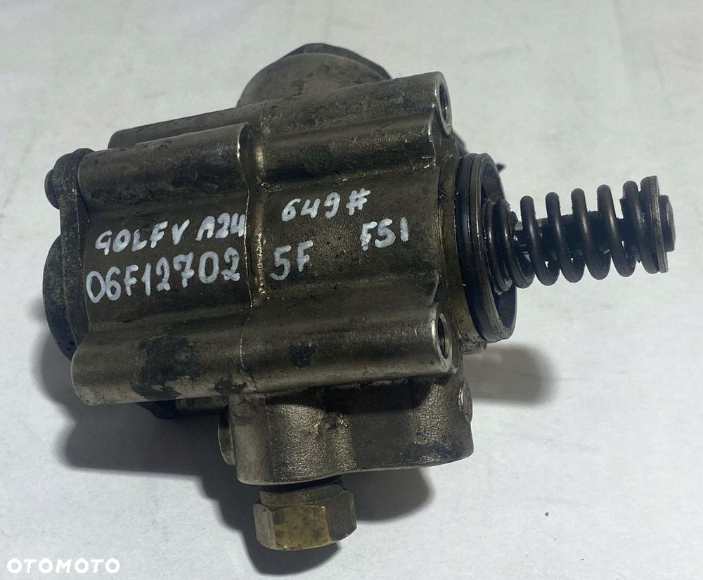 POMPA WYSOKIEGO CIŚNIENIA VW GOLF V FSI 06F127025D - 1