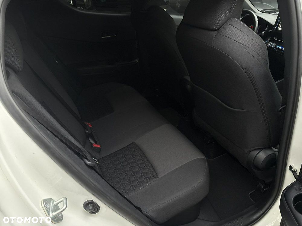 Toyota C-HR 1.8 Hybrid GPF Style - 12