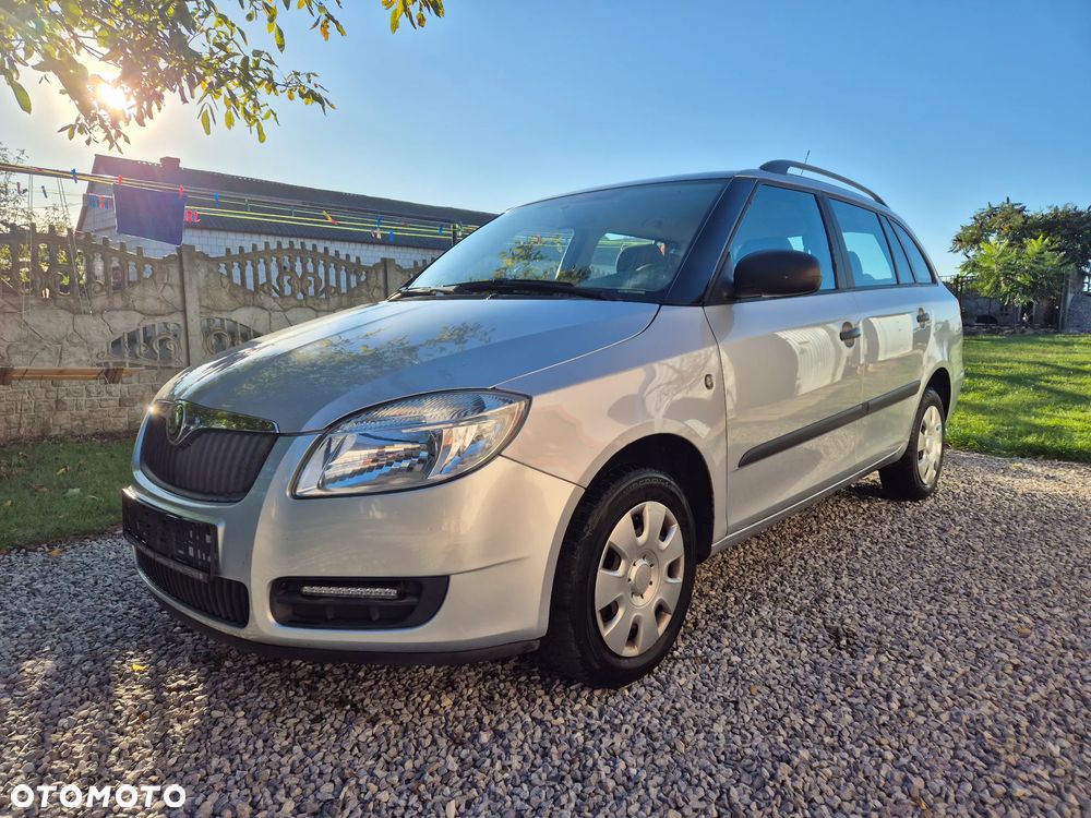 Skoda Fabia 1.2 HTP Combi Classic - 1