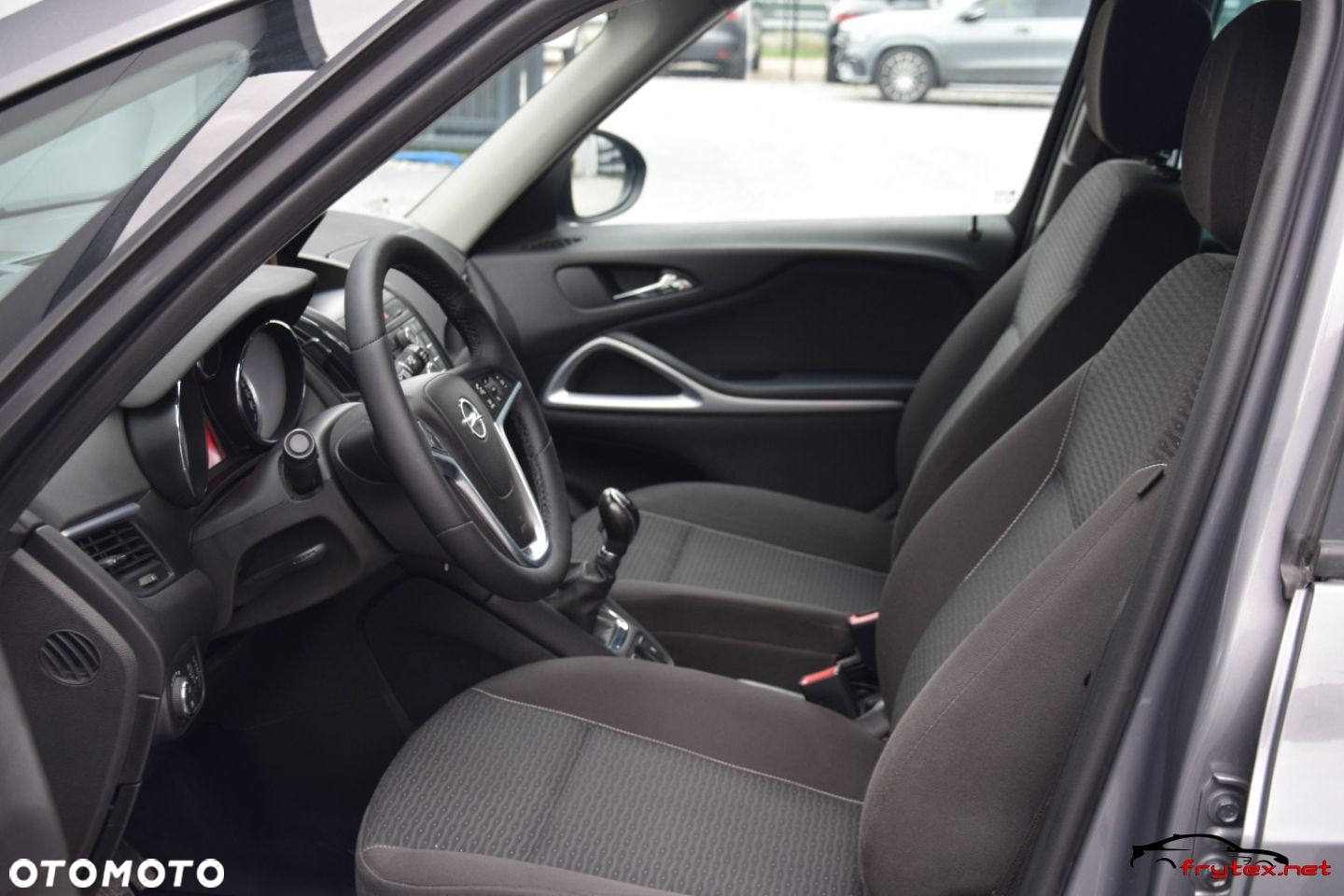 Opel Zafira - 17