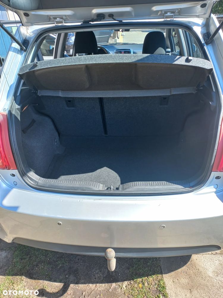 Toyota Auris 1.4 D-4D - 10