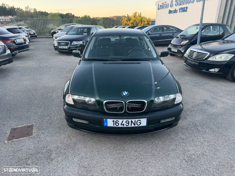 BMW 320 d Séc.XXI - 15
