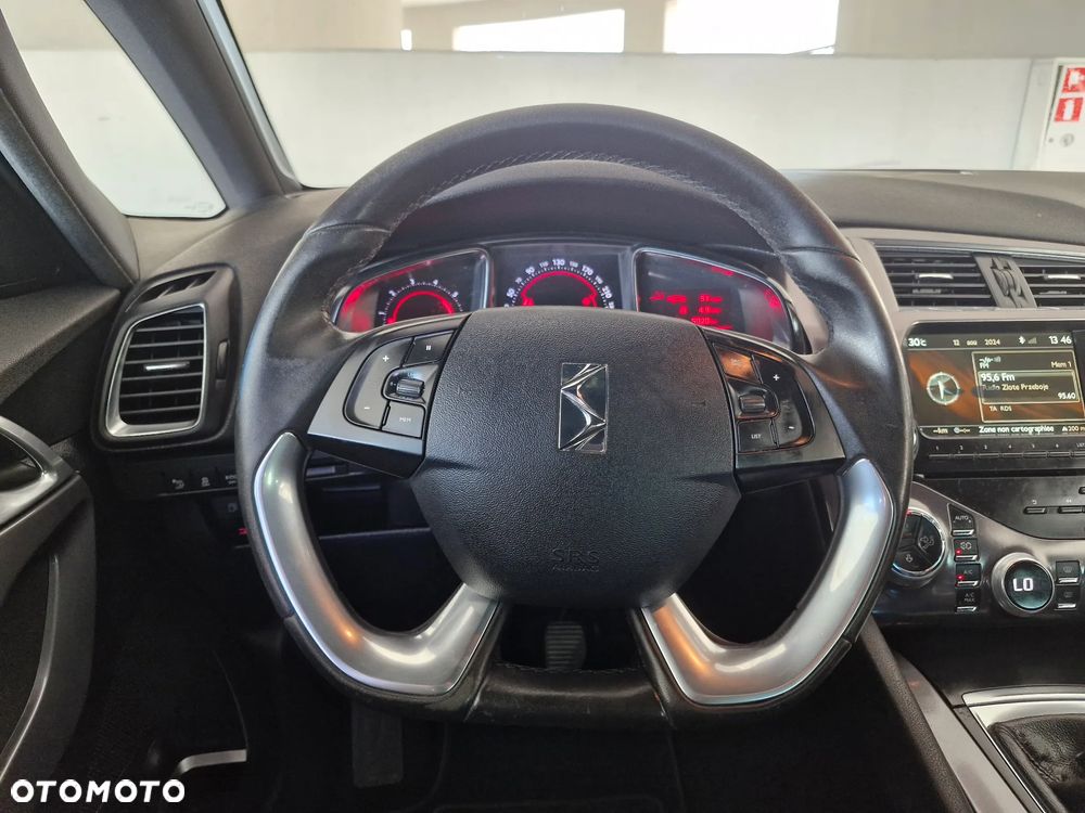 Citroën DS5 1.6 BlueHDi SoChic - 18