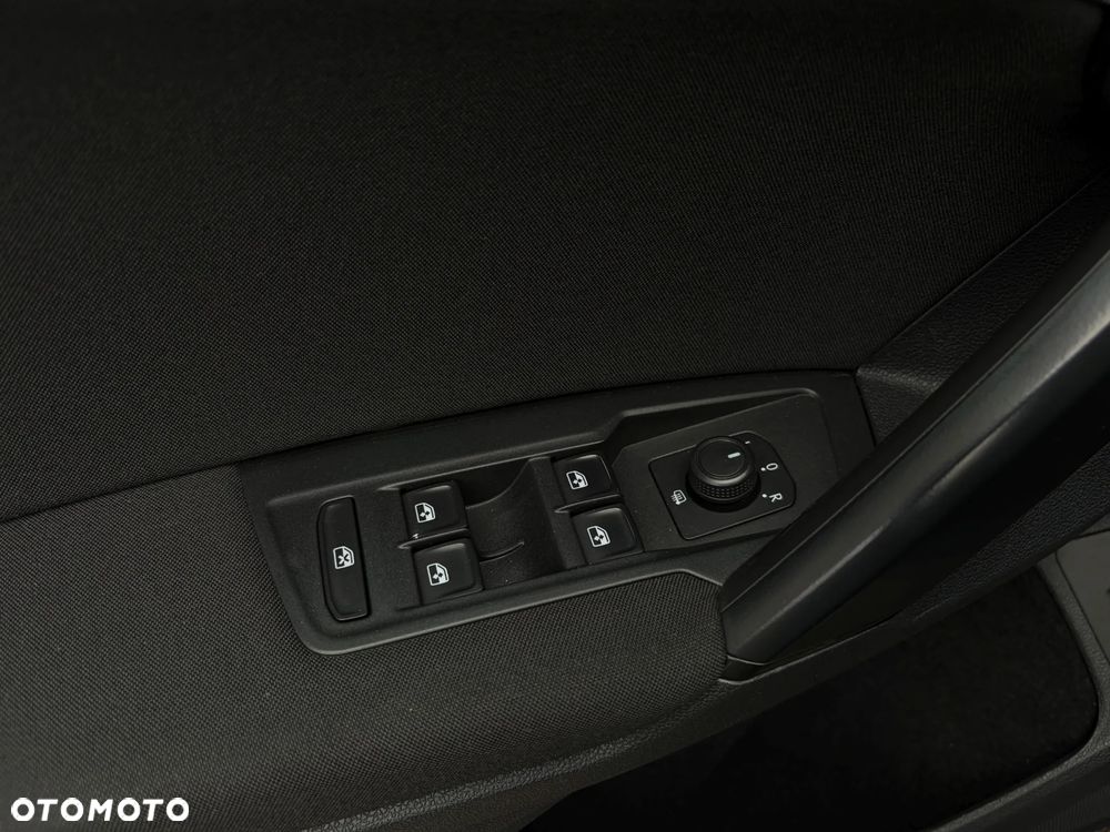 Volkswagen Tiguan - 34