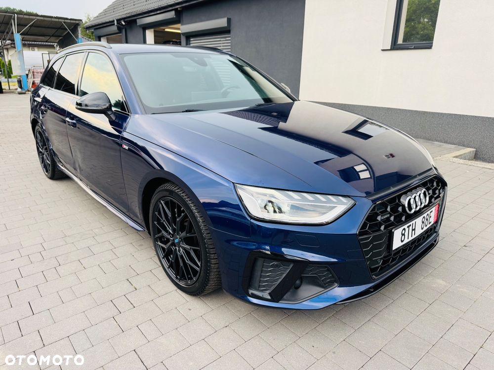 Audi A4 Avant 40 TDI Quattro S Line S tronic - 2