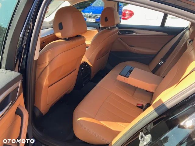 BMW Seria 5 520d Luxury Line sport - 7