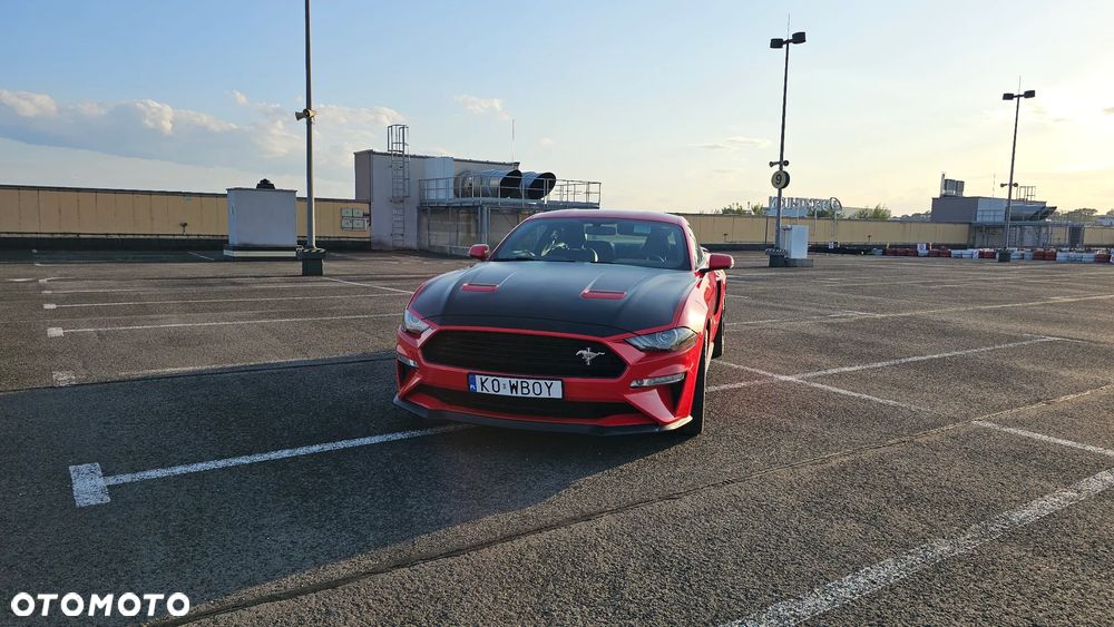 Ford Mustang - 3