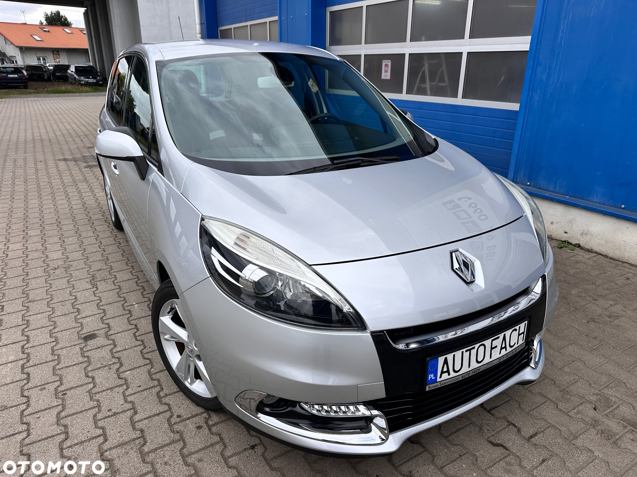 Renault Scenic - 3