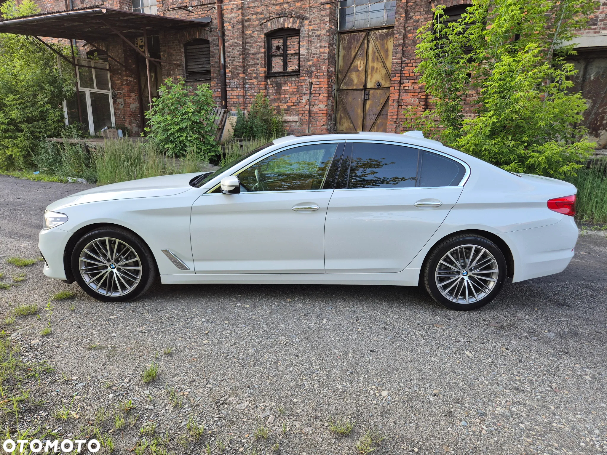 BMW Seria 5 530i xDrive Sport Line sport - 4