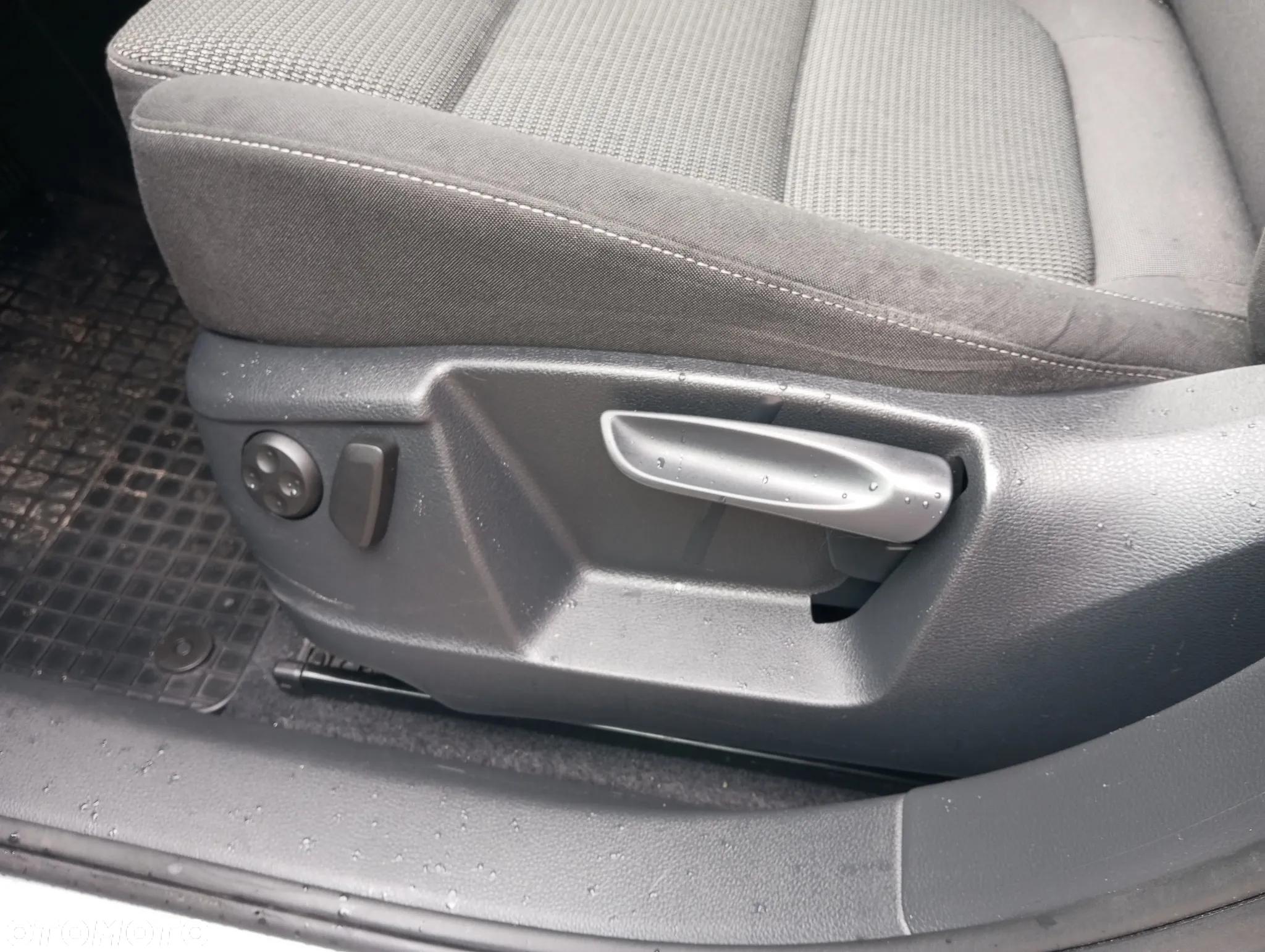 Volkswagen Sharan - 13