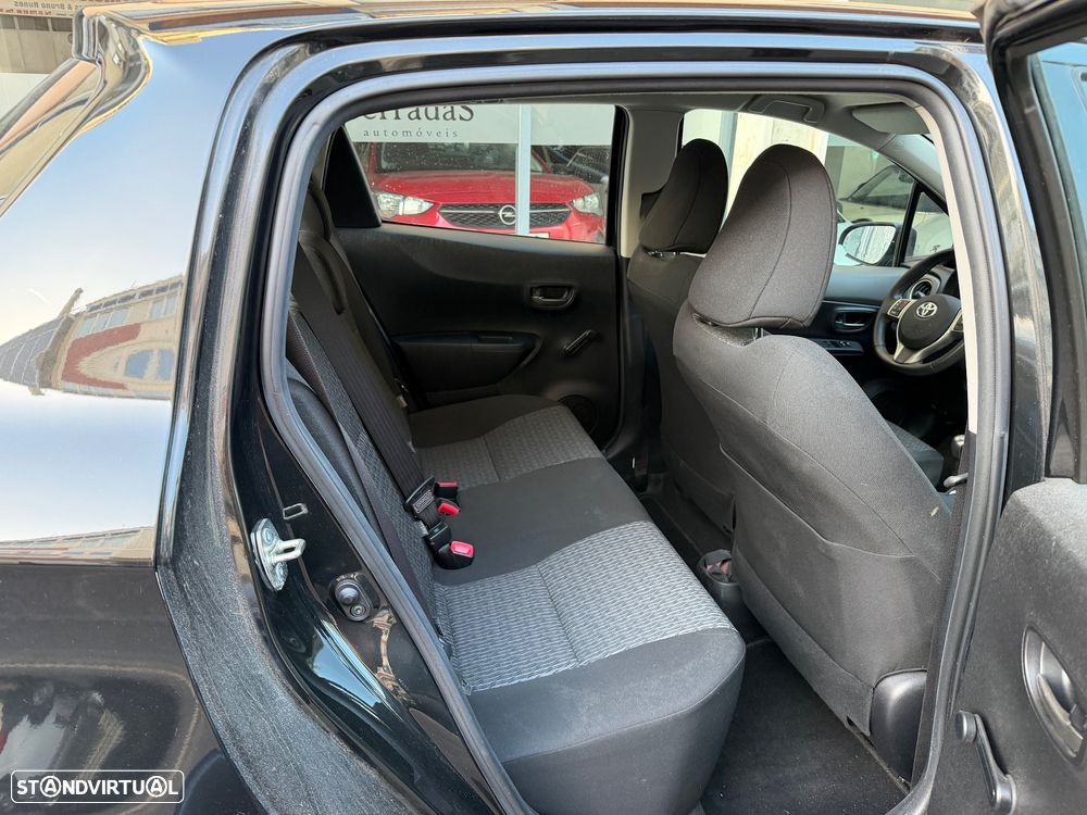 Toyota Yaris 1.0 VVT-i Sport+VSC - 9