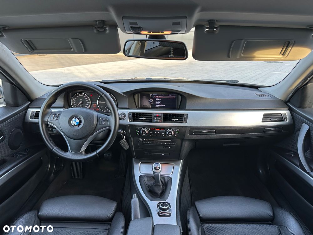 BMW Seria 3 320d DPF - 21