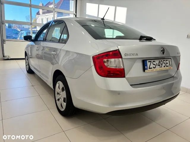 Skoda RAPID 1.2 TSI Ambition - 5