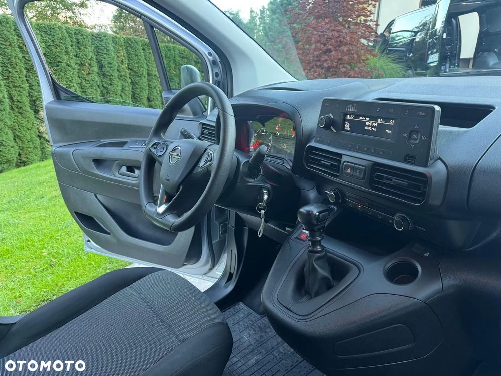 Opel Combo - 9
