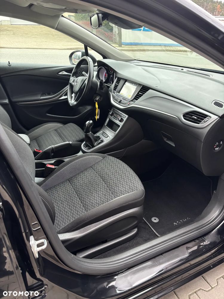 Opel Astra 1.5 D Start/Stop Business Elegance - 19