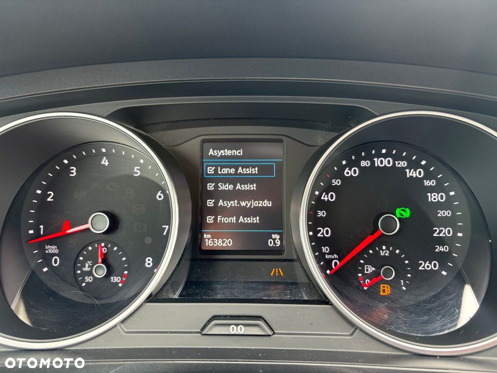 Volkswagen Tiguan - 24